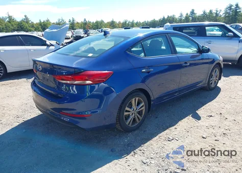 2017 Hyundai Elantra Se z USA, uszkodzony, nr VIN 5NPD84LF4HH107441